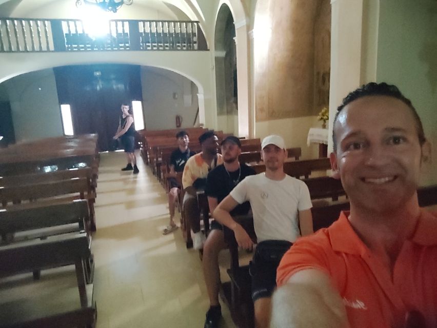 From Salou: Tour scooter guided+kayak Cambrils with pickup - Languages, group size, and the guide