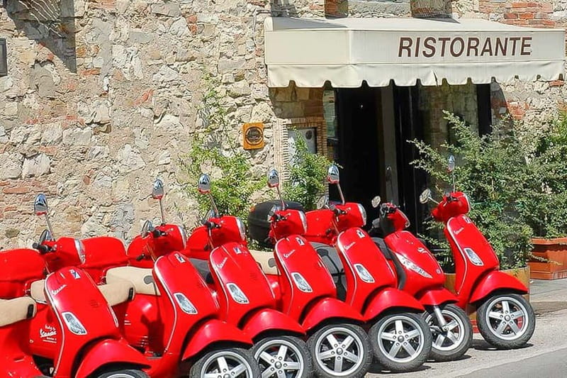 From Siena/Badesse: Vespa & Chianti Tour in the Tuscan Hills - Shared scooters, passenger options, and the real cost
