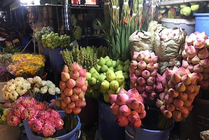 Good Morning Saigon Tour by Motorbike and Scooter - Ten minutes at Ho Thi Ky Flower Market