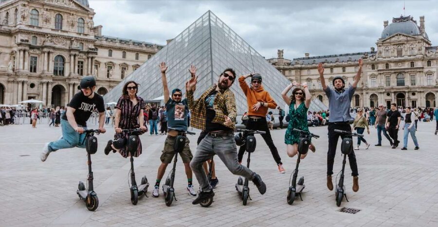 Guided Electric Scooter Tour of Paris - Key points at a glance