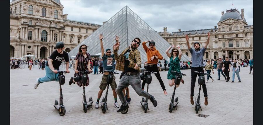 Guided Electric Scooter Tour of Paris - Île de la Cité, Notre Dame, and Île Saint-Louis
