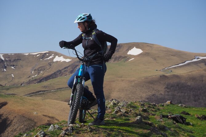 Guided hike to Iraty by electric scooter - Starting near Larrau and entering Iraty Forest