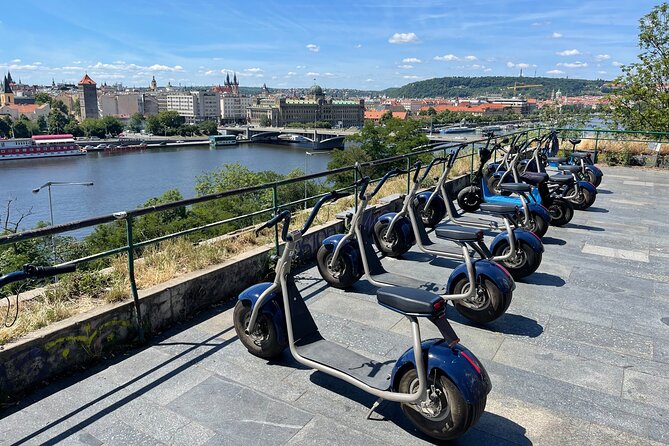 Guided sightseeing e-scooter tour of Prague: 2 hours - Petřín Hill and the Memorial to the Victims of Communism