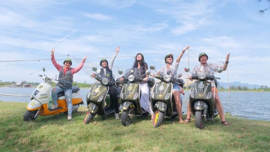 Half Day Exploring Hoi An Countryside in a Vespa - A home-cooked meal with a Vietnamese family