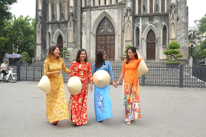 Half-Day Hanoi City Tour by Scooter - The guides and the quality of the ride