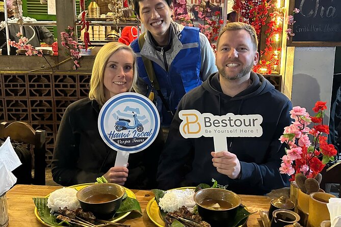 Hanoi After Dark Vespa Tour (4 hours): Street Food & Night Vibes - Safety, comfort, and the traffic question