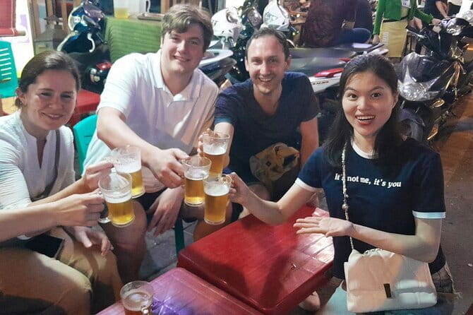 Hanoi Michelin Star Food Tour Via Jeep, Vespa or Motorbike - Bun Cha Dac Kim and the meal’s heartier course
