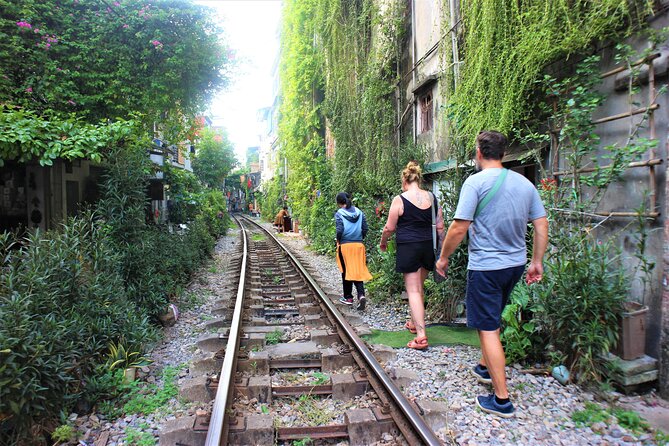Hanoi Vespa Tours Led By Women: Hanoi Vespa Tour City Half Day - Railway tracks, alleys, and everyday Hanoi