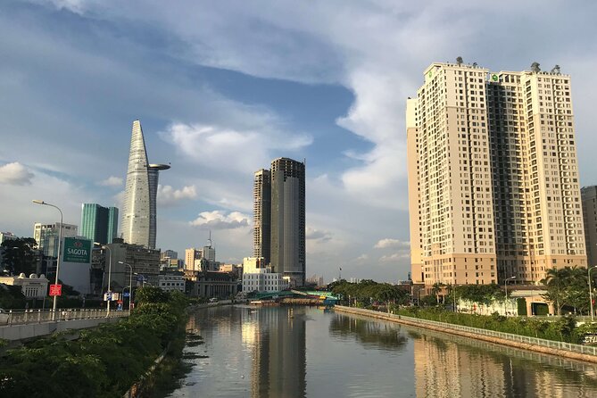 HCM city Chinatown Landscape, Beliefs & ghost tour by scooter - Riding across Ho Chi Minh City by scooter