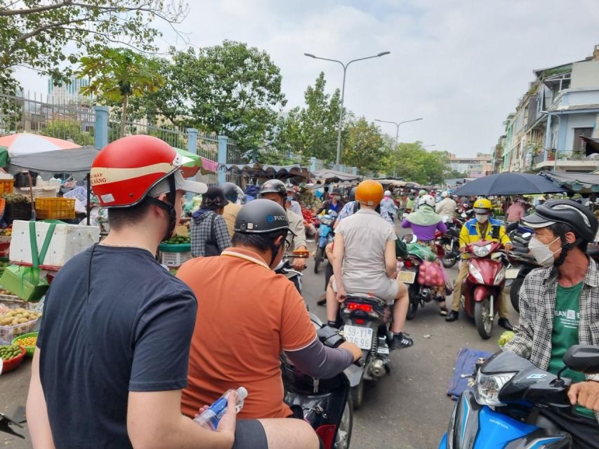 HCM City: Sightseeing Tour with Coffee and Fruit by Scooter - Starting at the Central Post Office and Notre Dame area