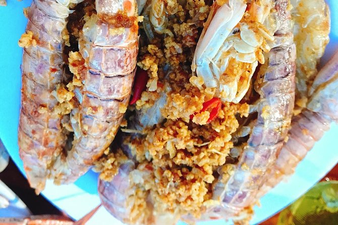 Hoi An Nightlife And Food Tour By Electric Scooter - Karaoke, the Most Playful Stop