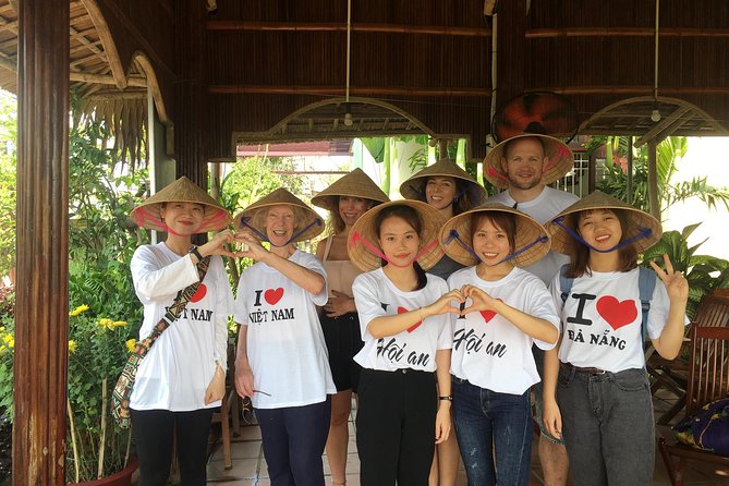 Hoi An Street Food Tour By Scooter - Guides, safety, and the private setup