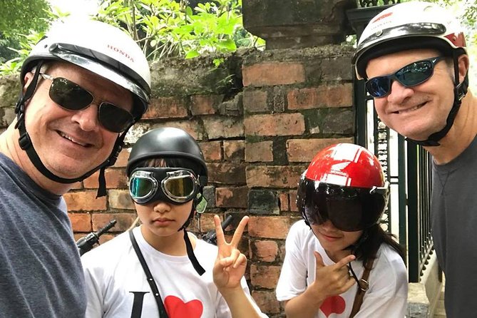 Hoi An Street Food Tour By Scooter - What the rating tells you, and what it does not