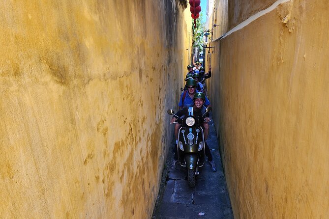 Hoi An Vespa Tours: Hoi An Highlights and Hidden Gems - Guides can shape the whole afternoon