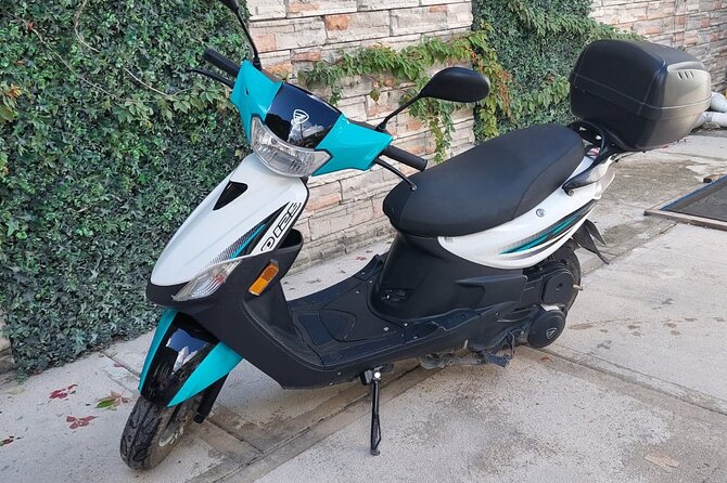 Italika D125 Private Scooter Rental in Tulum - What the Italika D125 gives you for a day