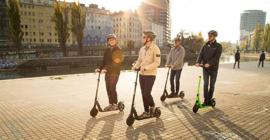 Krakow: 2h Old Town Scooter Tour - Following the Royal Route toward Main Market Square
