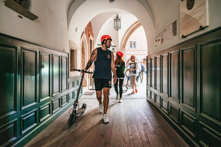 Krakow: Guided E-Scooter City Tour with Food Tastings - The guides and the personal side of the tour