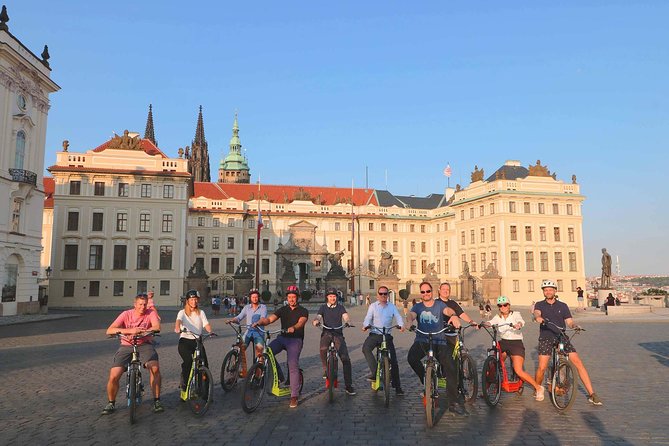 Live-Guided 180 min Glorious e-Scooter and eBike tour - Prague Castle and St. Vitus Cathedral
