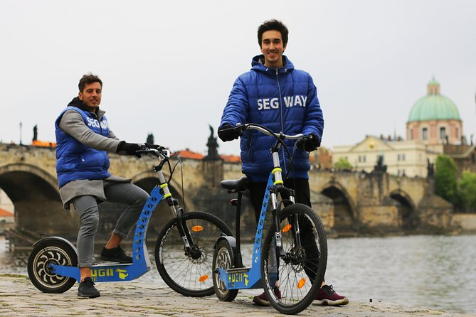 Live-Guided e-Scooter Tour of the Old Town of Prague, 60 min - Starting at Maltezské náměstí in Lesser Town