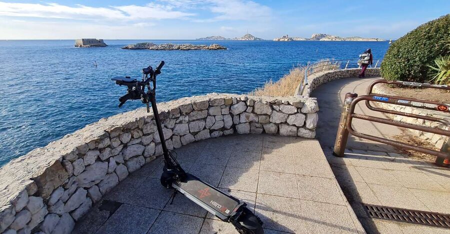 Marseille: Self-Guided Smartphone Tour by E-Scooter - How it compares with other Marseille sightseeing choices
