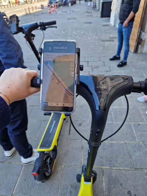 Marseille: Self-Guided Smartphone Tour by E-Scooter - Starting at the Vieux Port with a phone in hand