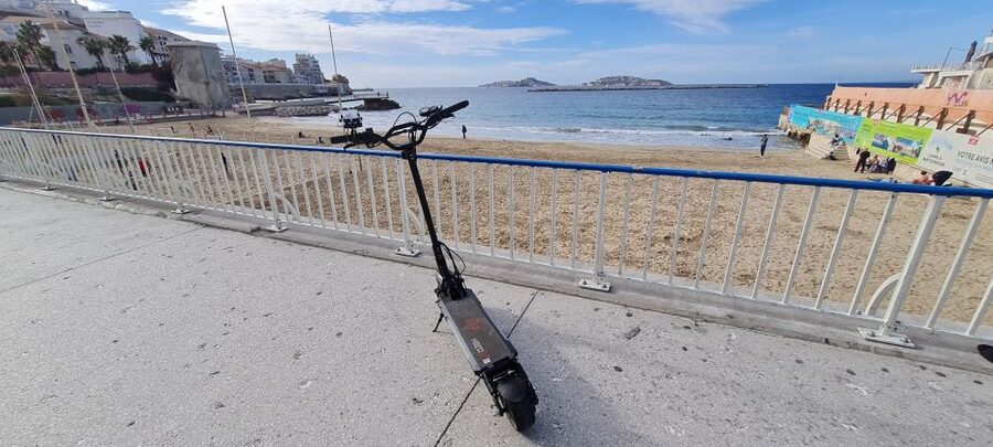 Marseille: Self-Guided Smartphone Tour by E-Scooter - Beaches, small ports, and the sea route
