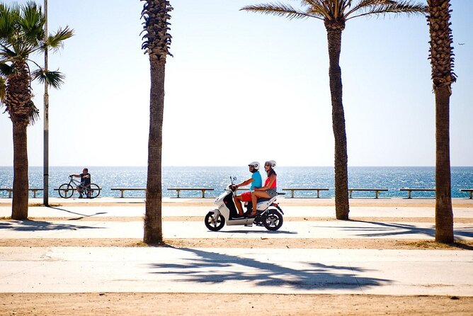 Maspalomas : Rent from 7 hours to 7 days a Petrol Scooter 125 cc - Picking up at Bici Bike Vintage in Maspalomas