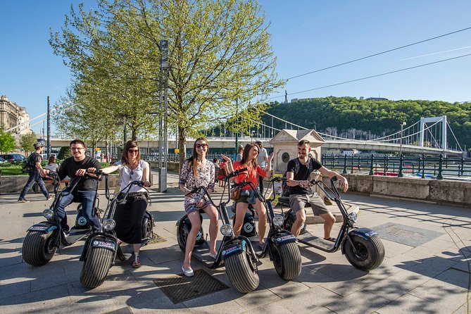 MonsteRoller E-Scooter Rental in Budapest - Weather, clothing, and practical comfort