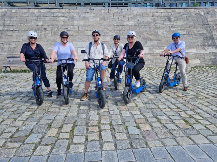 Munich: Top Sights Guided E-Scooter Tour - Friedensengel and the riverfront monuments