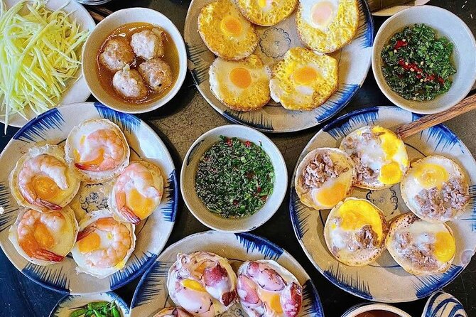 Nha Trang Local Food Tasting and Sightseeing Tour By Scooter - Stop 2: bánh xèo or bánh khọt at 134 Trần Quý Cáp