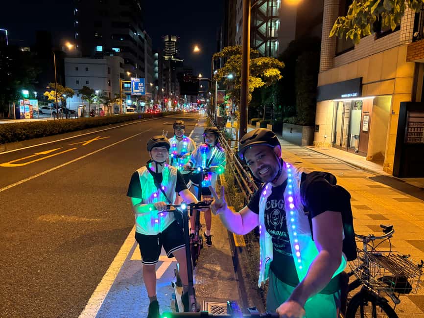 Night E-Scooter Ride to Tokyo Tower - No License Needed - A 30-minute ride through Minato City