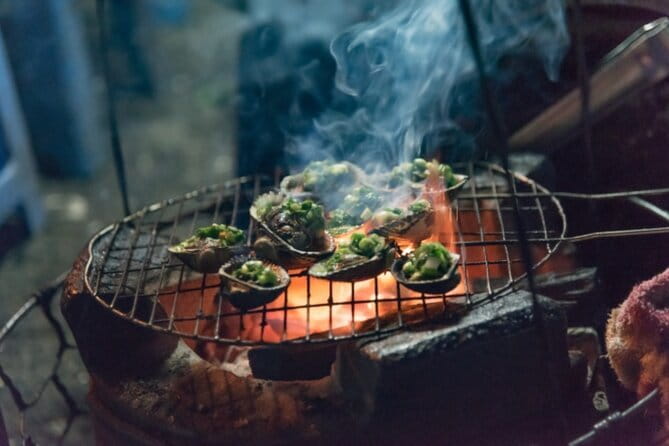 Night Food Tour in Saigon By Scooter - Why a scooter is the right way to eat Saigon
