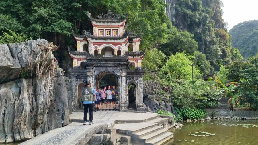 Ninh Binh Vespa Tours from Hanoi: Vespa + Boat + Daily Life - Is $95 a fair price?