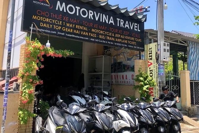One way motorbike rental Phong Nha - Hue via Ho Chi Minh trails - Helmets, pads, and the equipment supplied