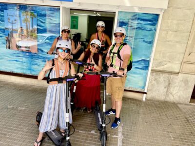 Palma: Guided 1.5 H city tour on Electric scooter