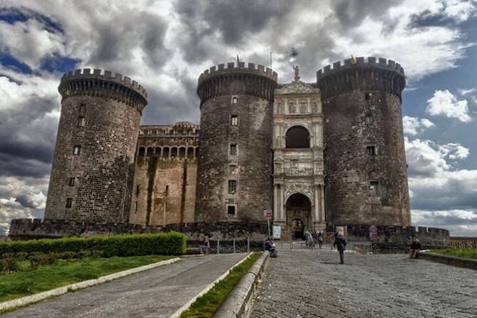 Panoramic and Historical Vespa Tour Naples - Lungomare Caracciolo and the easy seafront ride