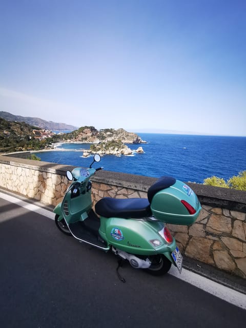 Panoramic Vespa tour of Taormina, Castelmola and White Lotus series locations - Riding up toward Taormina