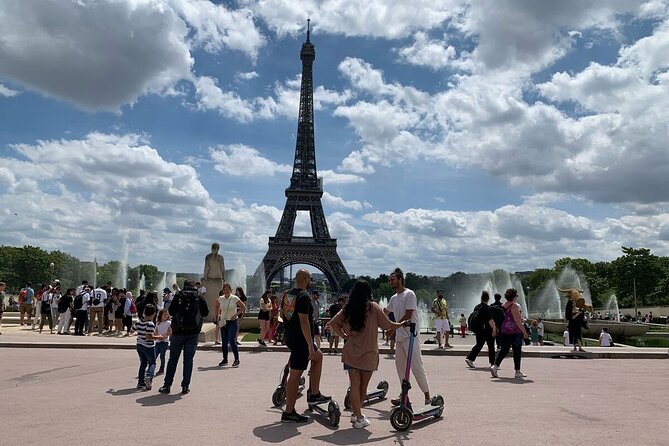 Paris City Tour by E-Scooter with Fun Guide (Small groups) - Why an e-scooter works well for seeing Paris