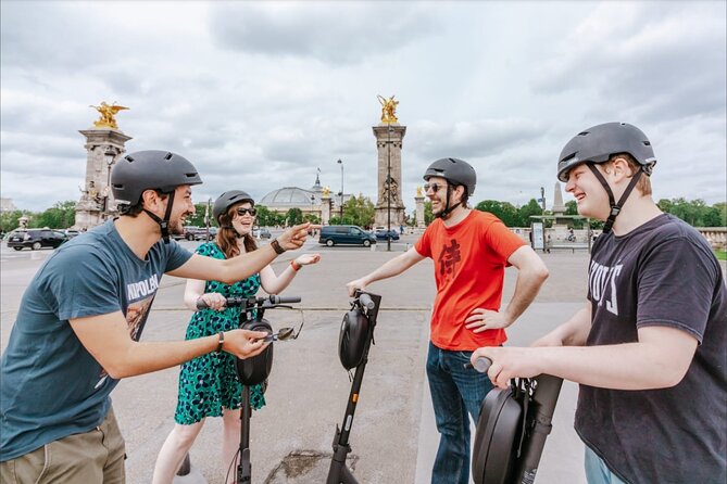Paris E-Scooter Tour with fun & informative guide (small groups) - Notre-Dame and the islands where Paris began