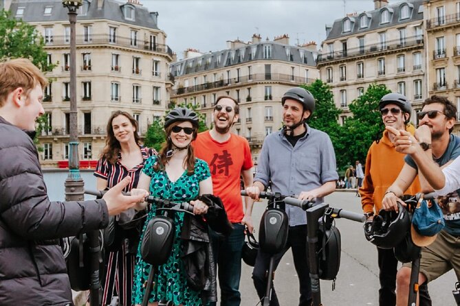 Paris E-Scooter Tour with fun & informative guide (small groups) - Le Marais brings a useful pause