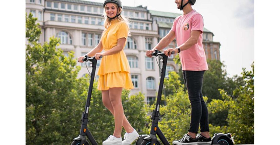 Paris: Small-Group E-Scooter Tour with a Local Guide - Why an e-scooter works so well in Paris