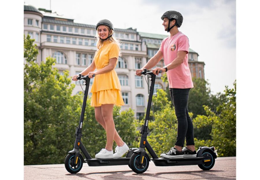 Paris: Small-Group E-Scooter Tour with a Local Guide - The Louvre courtyard and Pyramid