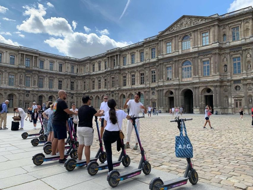 Paris: Small-Group E-Scooter Tour with a Local Guide - A ride through the 16th Arrondissement to the Eiffel Tower