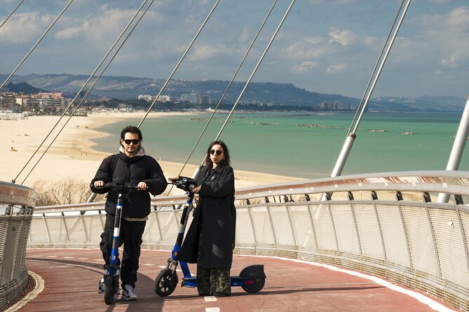 Pescara tour by e-scooter or bike among art, flavors and shopping - Choosing an e-scooter or bike