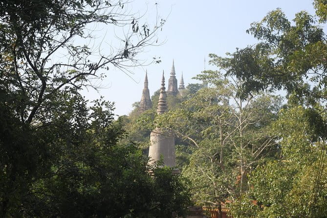 Phnom Penh: Highlights Tour Including National Museum - Riding comfort, safety, and group size