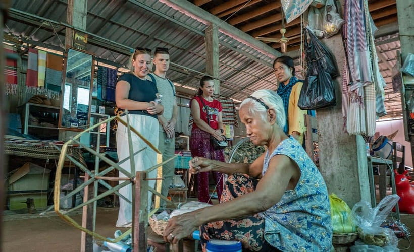 Phnom Penh Silk Island Haft Day Tour - Top Rating Experience - Koh Oknha Tei Market and everyday shopping