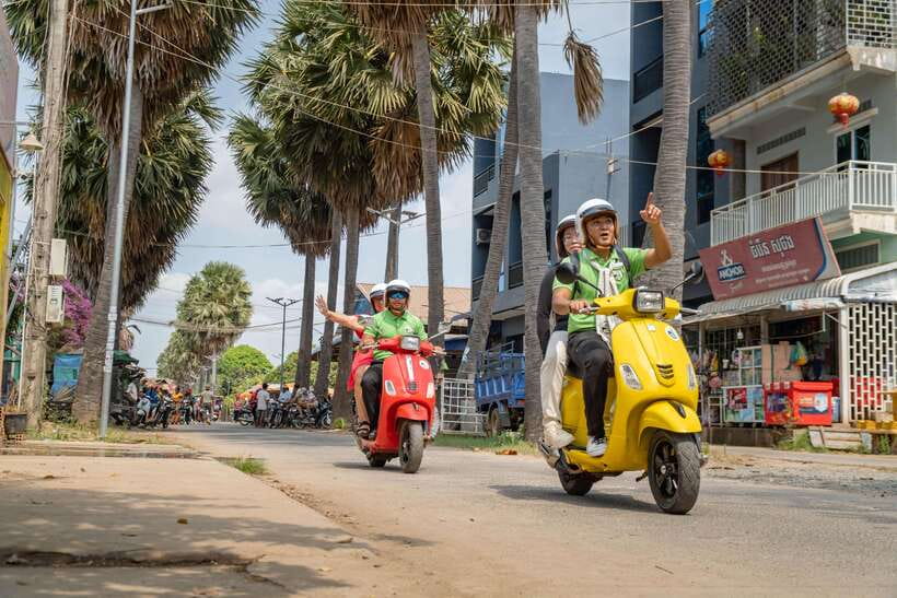 Phnom Penh Silk Island Sunset Vespa Tour / Tuk Tuk Available - What the guides add to the experience