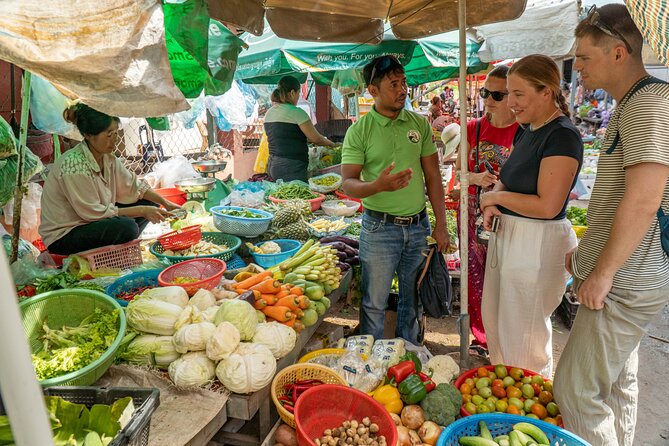 Phnom Penh Silk Island Vespa Tour / Tuk Tuk Available - Crossing the Mekong to Silk Island