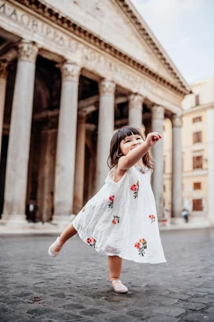 Photo Shoot in Rome with Vespa And Vintage Fiat 500 Options - What the photographer adds to the experience