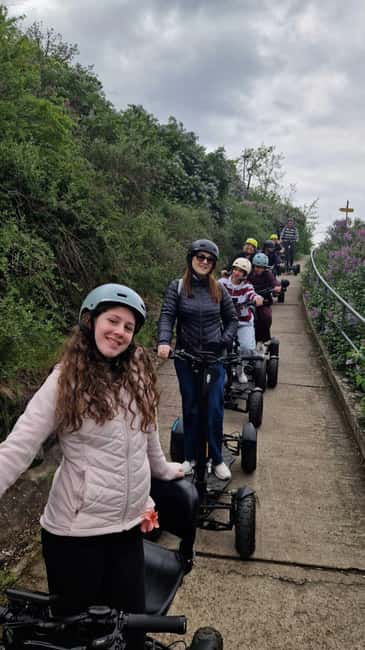 Prague: City Highlights E-Scooter Tour - Key points at a glance